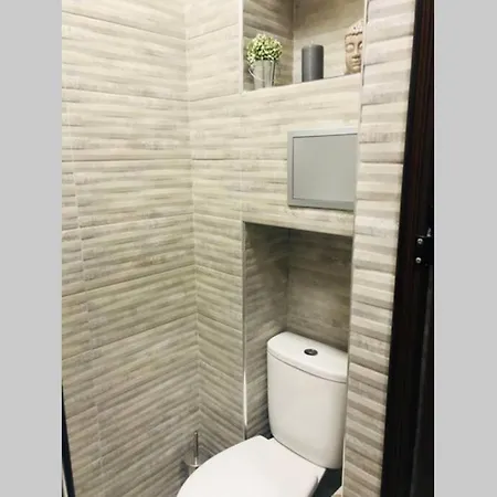 Lovely 3-bedroom For 7 Ppl At The Centre