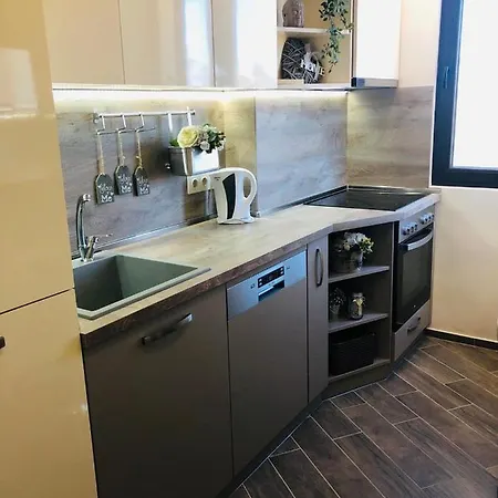 Apartament Lovely 3-bedroom For 7 Ppl At The Centre